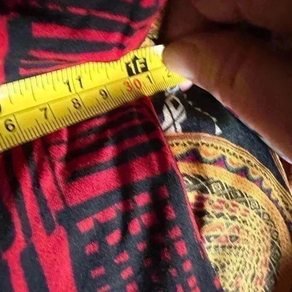 Lularoe XXS red &‎ black hashing weave pattern Maxi skirt. NWT . Silky feel - Picture 4 of 6